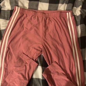 Pink striped leggings